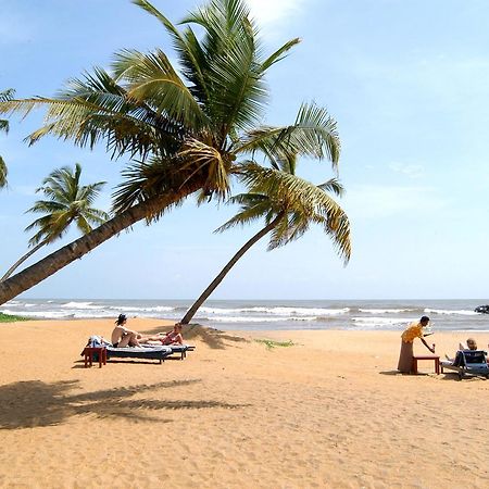 Rainbow Beach Hotel Negombo Luaran gambar