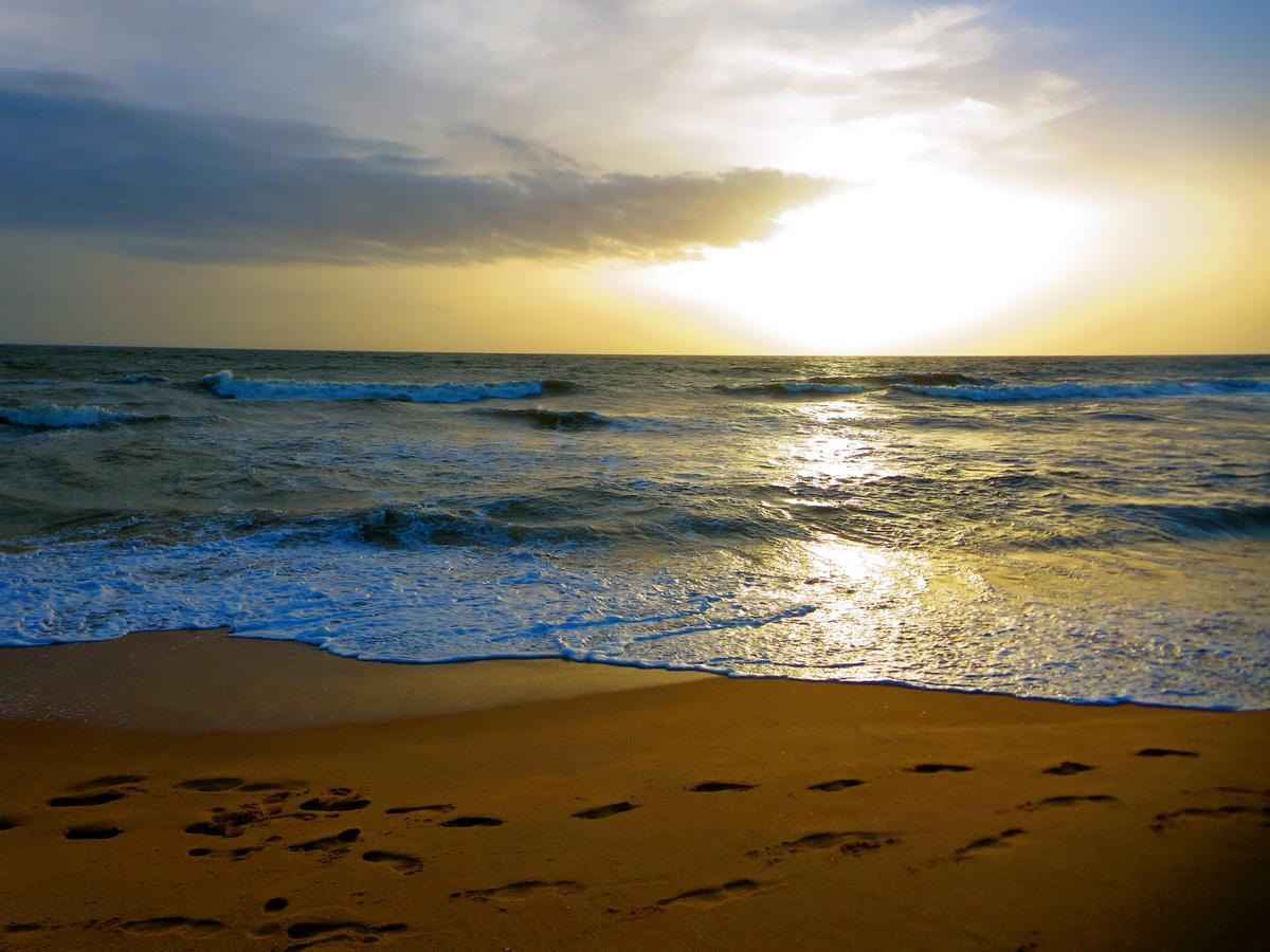 Rainbow Beach Hotel Negombo Luaran gambar