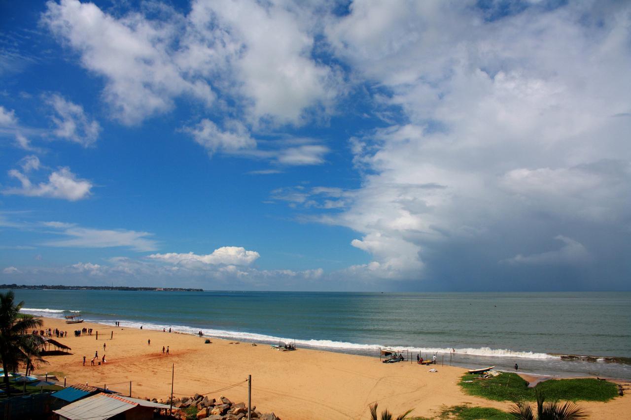 Rainbow Beach Hotel Negombo Luaran gambar